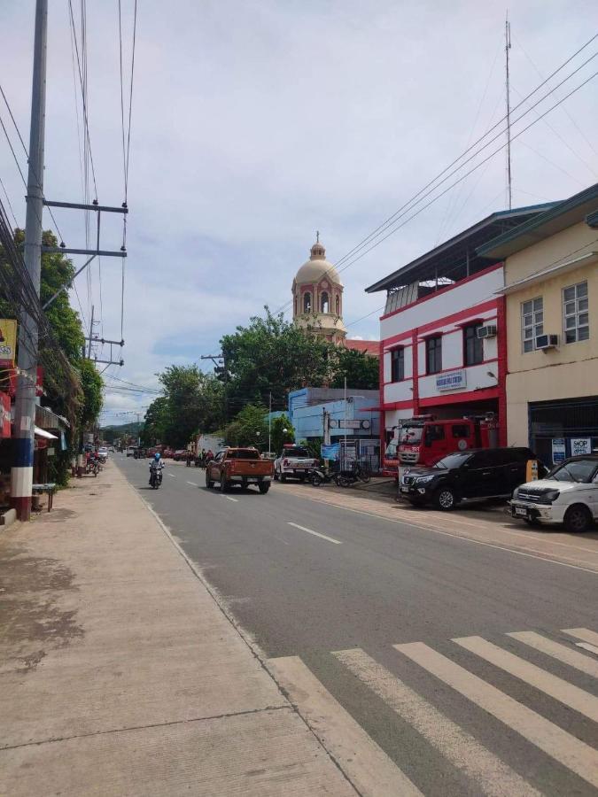 Purple Guesthouse Nasugbu Exterior foto