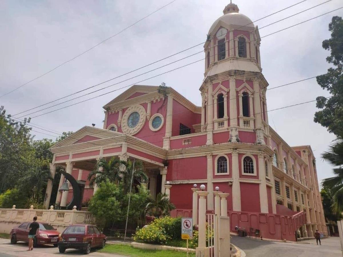 Purple Guesthouse Nasugbu Exterior foto